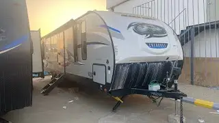 كرفان امريكي 2019 مستعمل للبيع  السعر 105 الف ريال سعودي للتواصل وتس اب 056716888