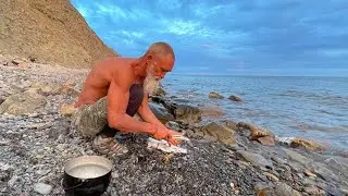 I live by the sea