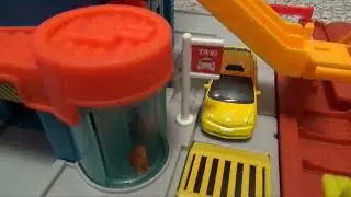 Игровой набор Matchbox Transportation Center (2024) &mdash; распаковка и обзор