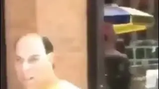 A minute of randomly saved videos