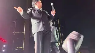Camerton &ldquo;Hen ch uidaagui hair&rdquo; Live 30 jiliin oin toglolt 