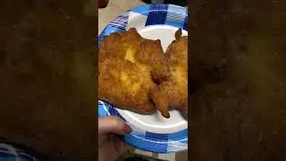 It feels oh so good! 😋😋#shorts #youtubeshorts #malasada #smallbusiness #baker #luckyrooster!