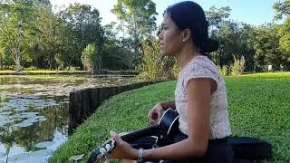 Baca Firman Tuhan versi Elin