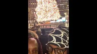 ROCKEFELLER CENTER 5TH AVENUE NYC CHRISTMAS TREE LIGHTING! DR. JENIFFER MUNDY.