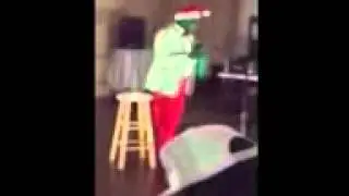 Comedian Jeremy Unmask(Grinch comedy)