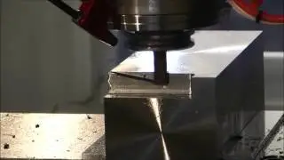 Five Flute Carbide End Mill With MQL Cutting Titanium Ti-6AI-4V