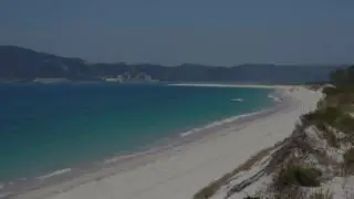 4k film - The pure white sandy paradise of Portugal's Tr&oacute;ia Peninsula