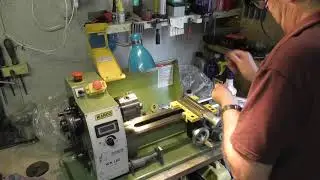 Warco WM 180 lathe . The new beginner . Part 1