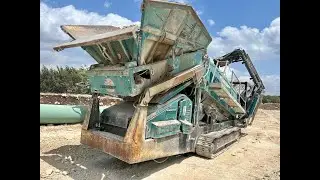 2015 Powerscreen Scalping Screen Warrior 1800 on a new CAT engine
