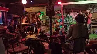 Georgie, Ursula, Mint, Eli & friends, freeform jam at Simple Bar