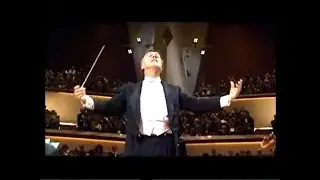 Claudio Abbado conducts 