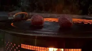Pit, griddle, press