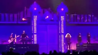 CHER / SOS (Copenhagen 15.10.2019)