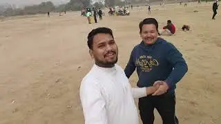 Aao dikhayen cricket 🏏#vasundhara#sector9 #newvlog #vayralvlog #likecommentsubscribe