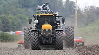 JCB Fastrac 4220 with SGT saddle slurry tanker with telescopic axles + injector