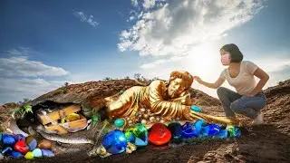 &ldquo;Mining Pure Gold by Hand &ndash; This Find Shocked Everyone 😱&rdquo;