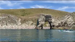 Lazy cruise back to Poole, passing Durdle Door, Lulworth Cove & Old Harry