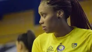 @ 0163 Colección PRINCESAS del VOLEIBOL, Lucre ENGÓ 05  y Musica The Last Goodbye +Telecasted