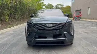 Cadillac Escalade IQ 2026 года — обзор и первый тест-драйв