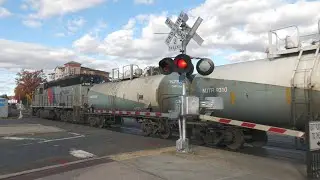 NJ Transit Aqua Train in Rutherford