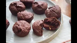 Guilt Free Flourless Chocolate Brownie Bites | Giada De Laurentiis