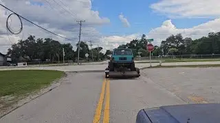 2 Jeep cherokees checking out the local woods area. part 1