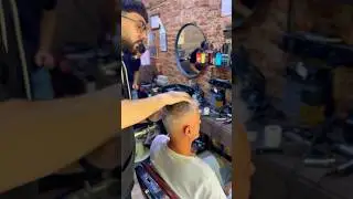 🙇🏻&zwj;♂️Relaxing tim@lamustatifrizerie6423 #barbershop #barbervideo #bucharest #viralshort #frizerie