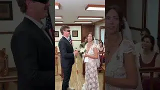 Мужчина удивил свою невесту и наконец-то впервые увидел ее лицо в день свадьбы 😍