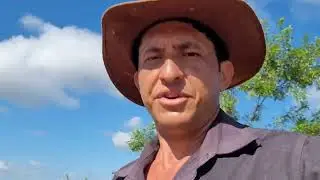 Veja como está o sitio , hoje foi dia de comprar pipa d'água.