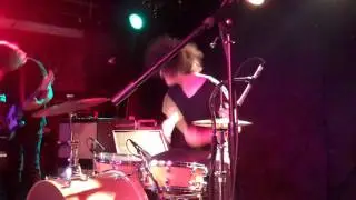 Bass Drum of Death - High School Roaches (Live @ Mercury Lounge)