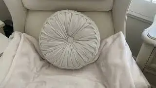 TEIEAS Velvet Round Pleated Throw Pillow: Cozy Home Vibes!