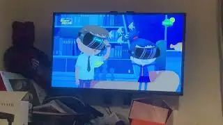 Meteoheroes French Clip: Giorgio, Patty and Adam Play a Ocean VR Game 