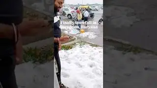 America kya kehta tha hain 😏 #delhi #snow #weather #shorts #relatable #viral #trending #funny #new