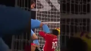 Craig Dawson kicked Che Adams in the head as he attempted a shot at Southampton&rsquo;s goal  #shorts