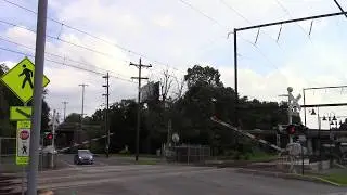 Woodbourne Road Railroad Crossing, Woodbourne, PA (SEPTA Side)