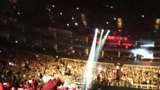 P!nk...'So What'. Live @ The O2,London. 25/Apr/2013