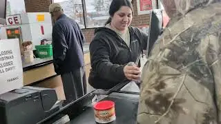 Замечательный небольшой магазинчик Piggly Wiggly в южном городке штата Джорджия.