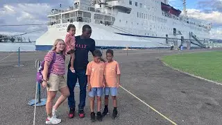 Visiting the book ship in Jamaica 