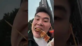 Garry on holiday still reviewing food #garryang #yb #aloy #aaaclan #bravy #ibot13 #dj