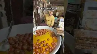 Batla house New Delhi night food #food #foodie #newdelhi #streetfood #batlahouse #shorts #shortsfeed