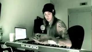 BABY E. MAKING THE BEAT TO 