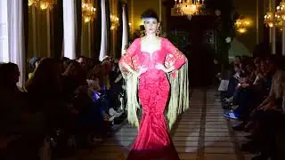 Luz Atelier. Desfile Pasarela Flamenca Granada. Colecci&oacute;n El Dorado.