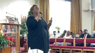🎤SOON I WILL BE DONE WITH THE TROUBLES OF THE WORLD by: Mahalia Jackson #mahaliajackson