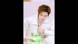HouMinghao 
