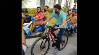 Actor Thalpathy Vijay Casted his Vote TN Legislative Assembly Poll 2021 Arrived in Cycle