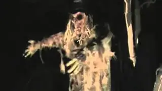 Sinister Scarecrow - Halloween Prop