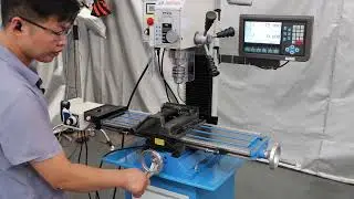 WEISS VM25L DRO Power feed Milling Machine 2025