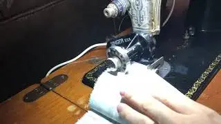 Singer sewing machine - pinking attachment