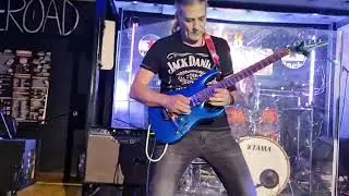 BurningVibes rock on the road senago the countess