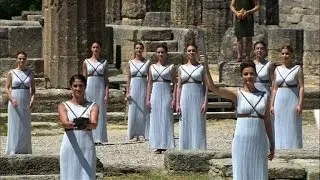 Olympisches Feuer f&uuml;r Sommerspiele in Rio entz&uuml;ndet